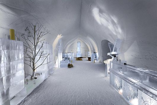 ice-hotel.jpg